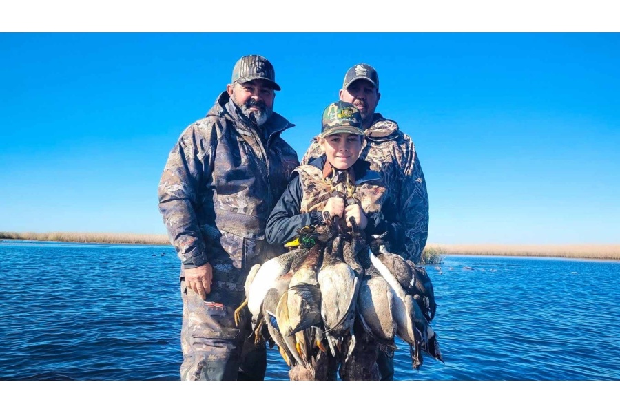 LOT 01 - 2 DAY SOUTH LOUISIANA DUCK HUNT FOR 2 HUNTERS